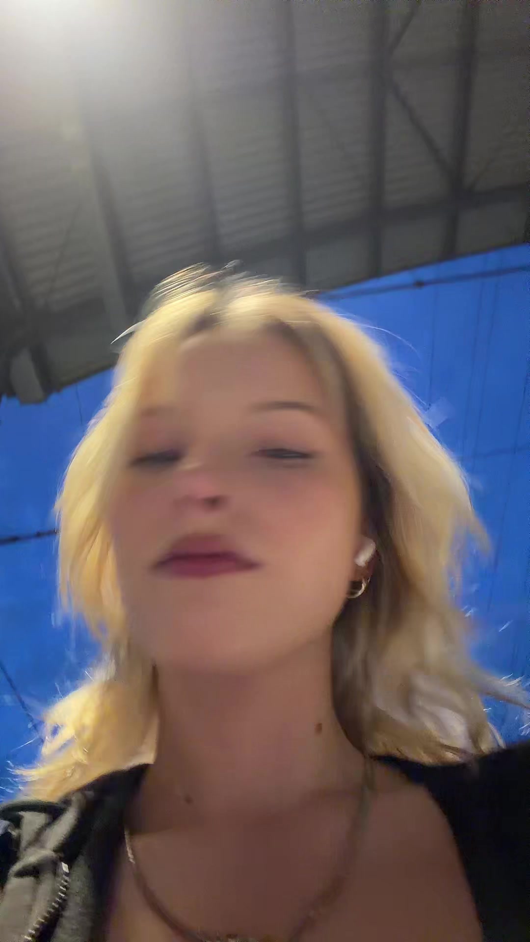 @Laura