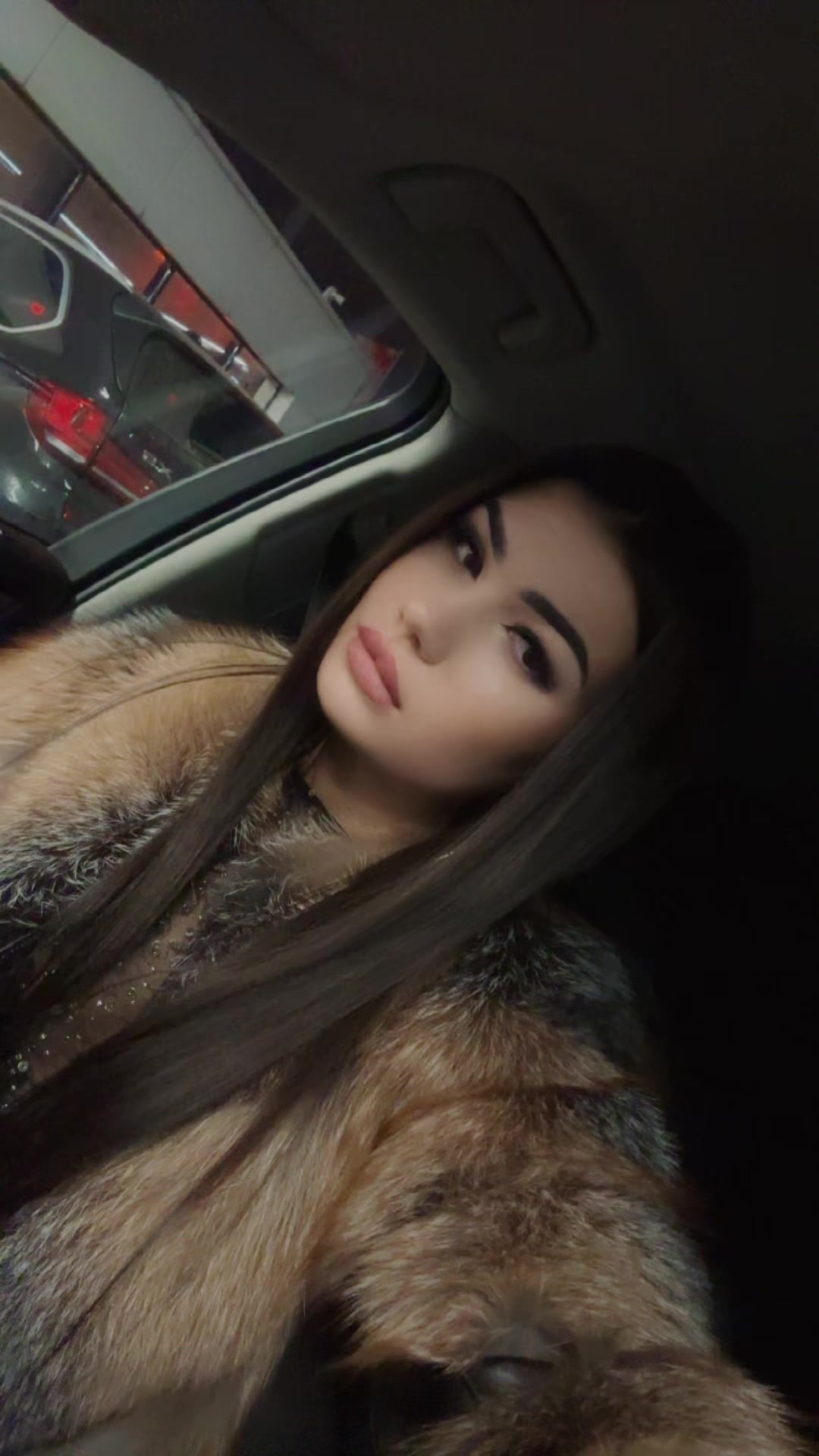 @Adelina Elena