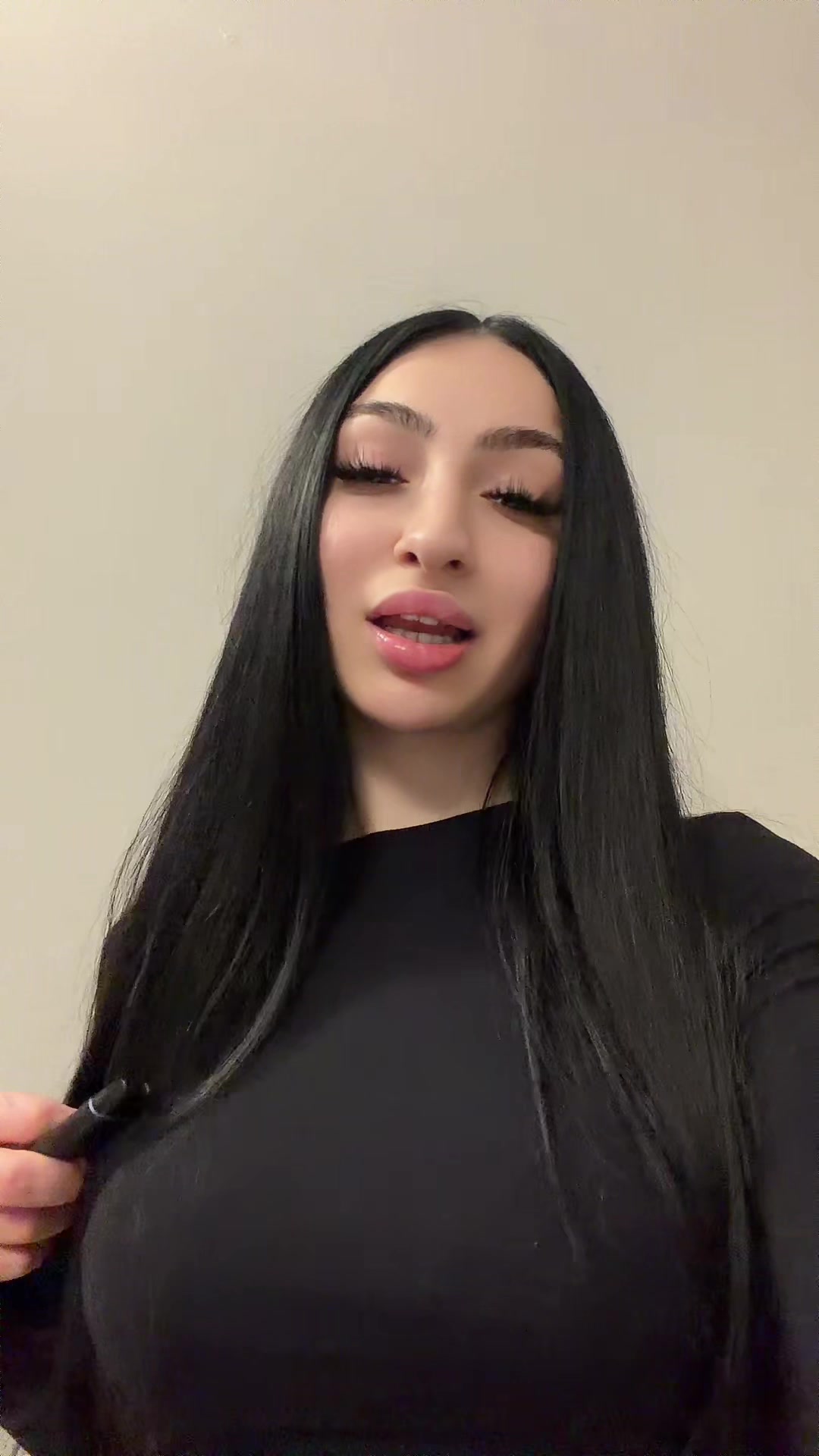 @77cataleya