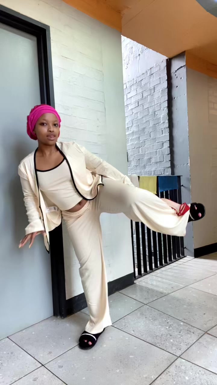 @nicolemhlotshana24
