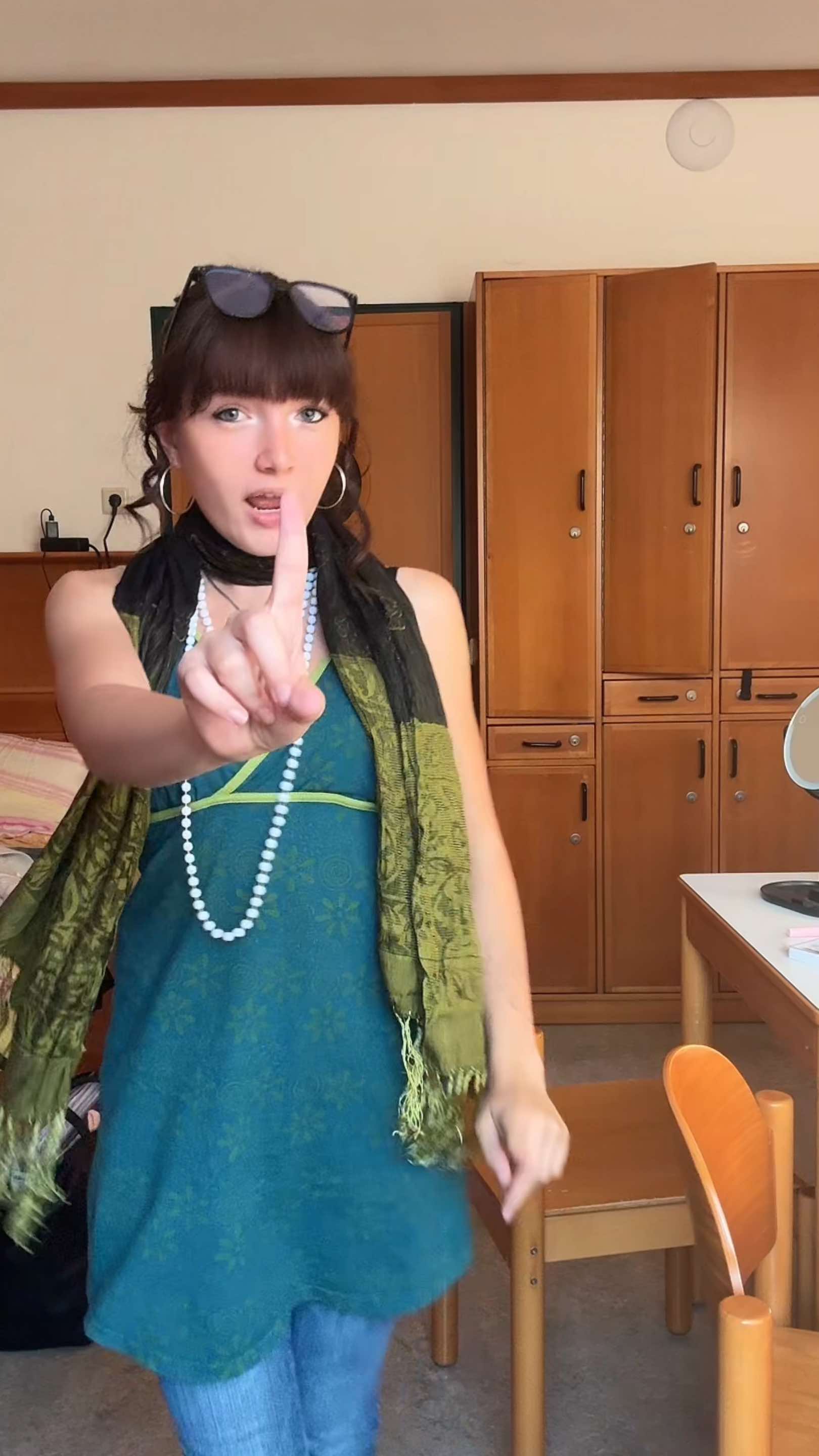 @lari