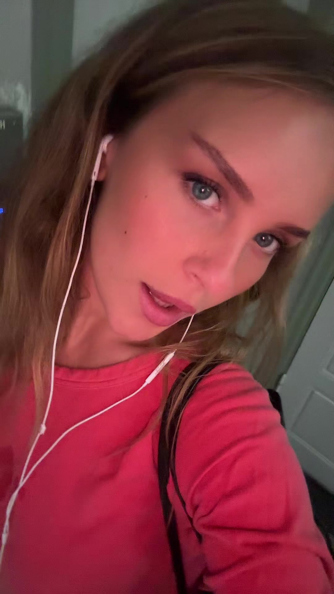 @👽👽