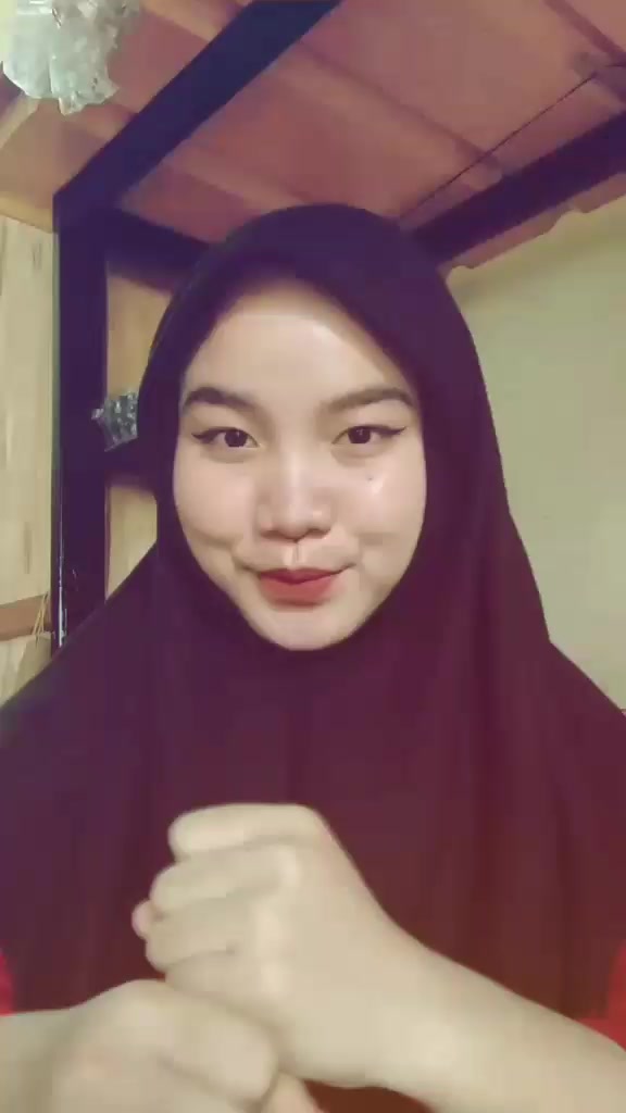 @Dewi_wd🦭🍜