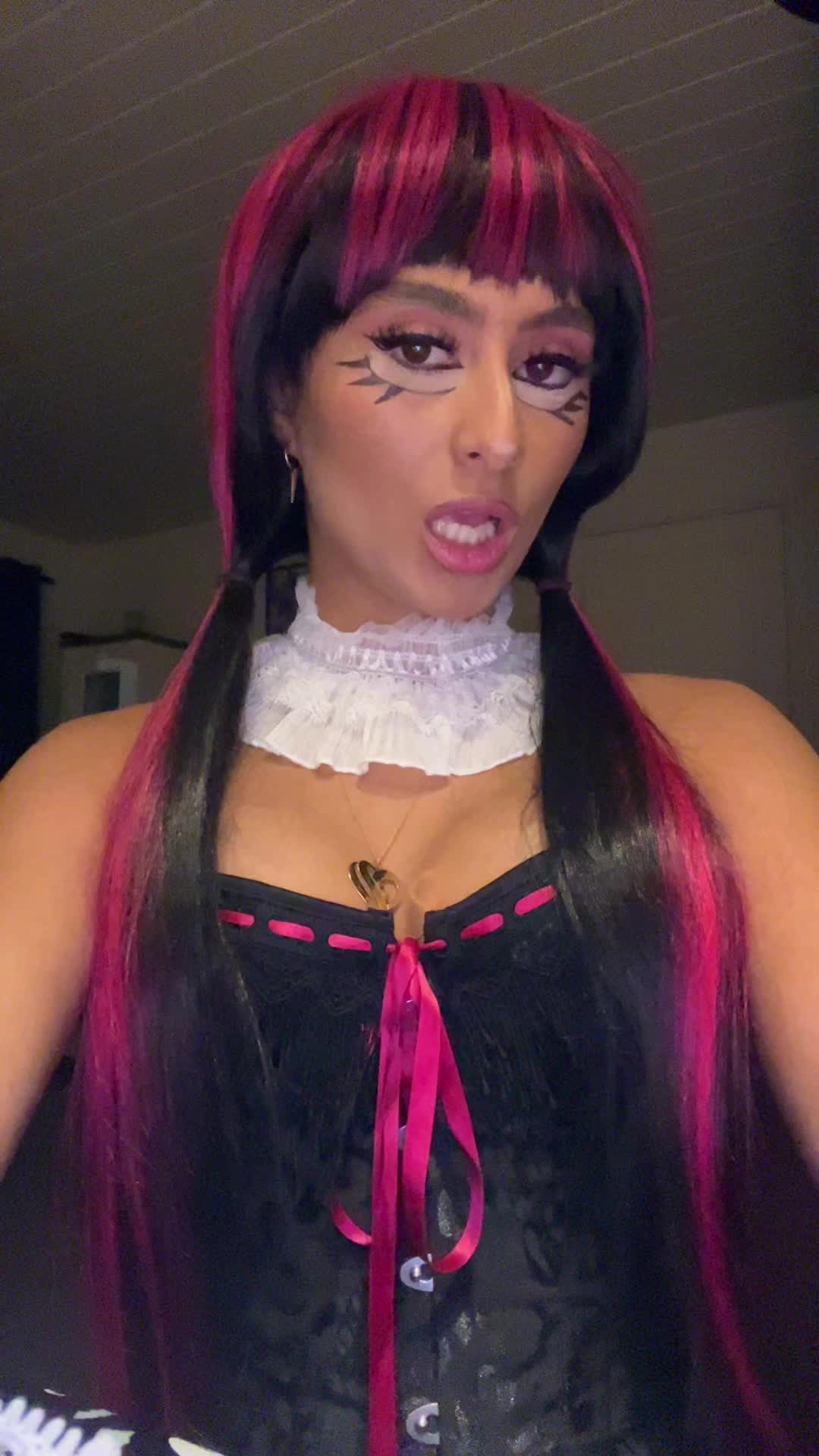 @Adelig🫶