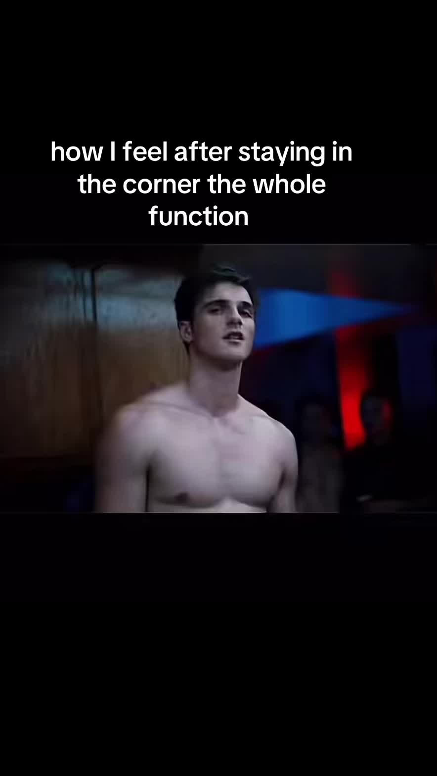 @whoneedthatt
