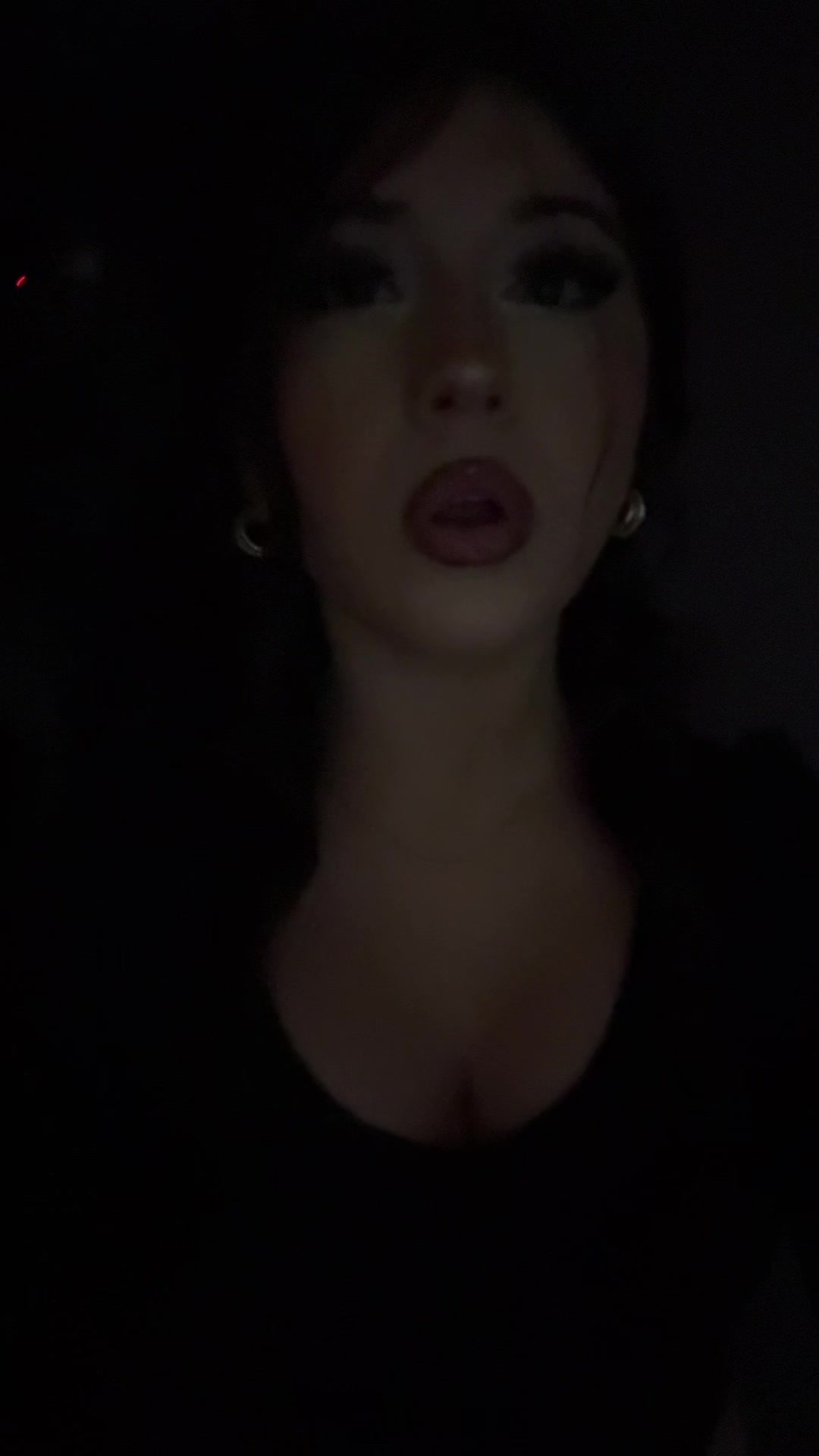 @❗