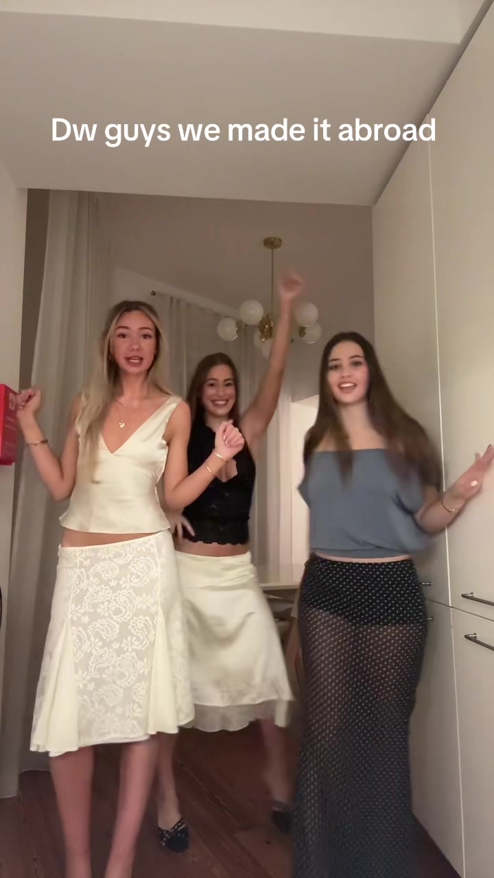 @Elise Renée