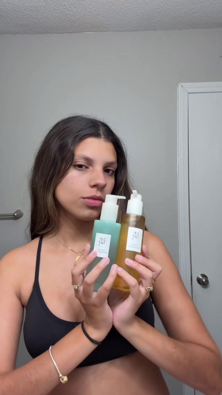 @Valentina