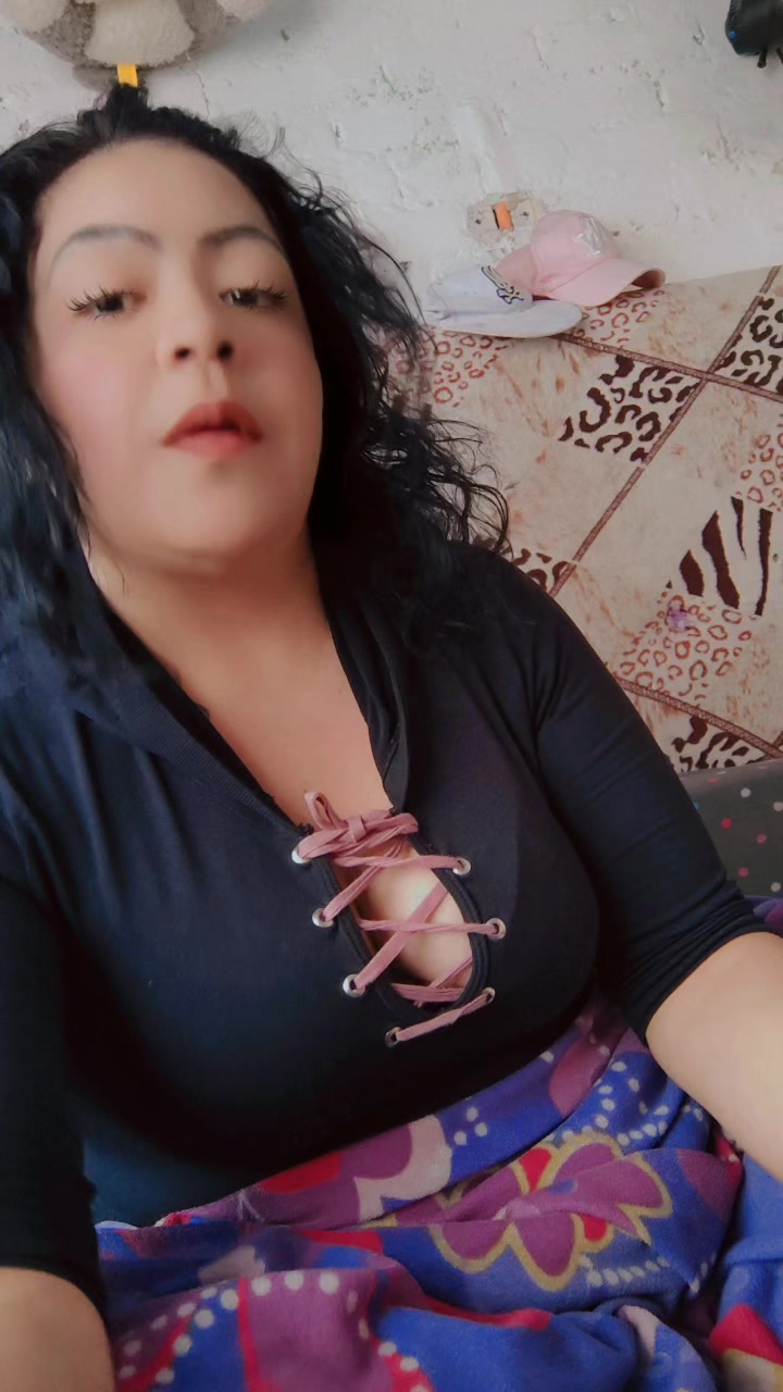 @bebeshita😘❥&hearts;︎😍😘🤭