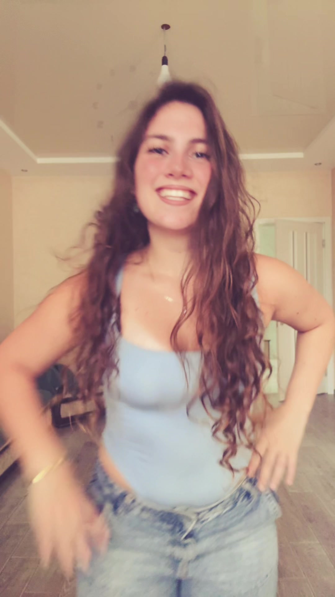 @☽