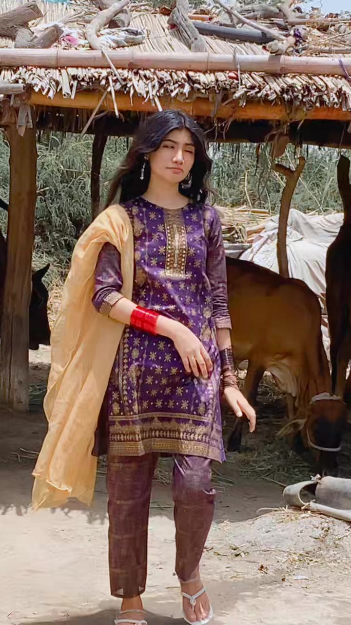 @varsha girl,,,