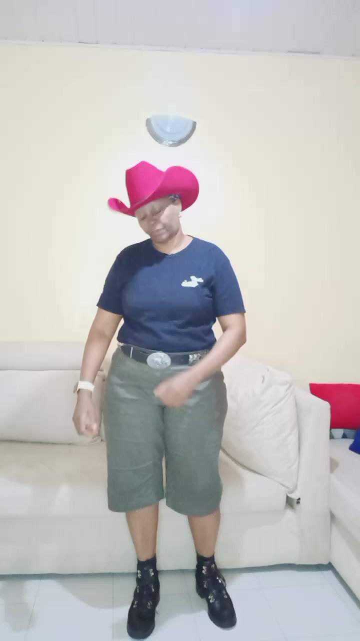 @Dancing cowgal  001