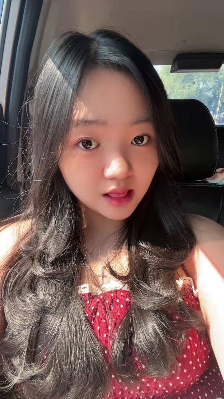 @Val 🪷˚⟡ || @valerieivanaa
