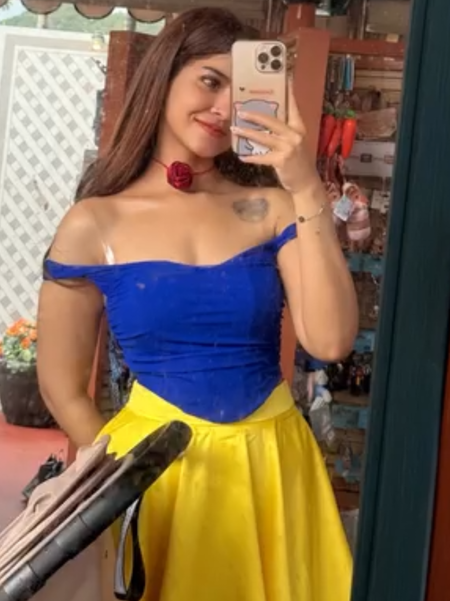 @𝙂𝙤𝙥𝙞𝙠𝙖 𝙆𝙚𝙚𝙧𝙩𝙝𝙮 👑