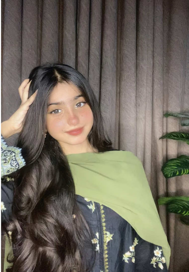 @Unzila Junejo