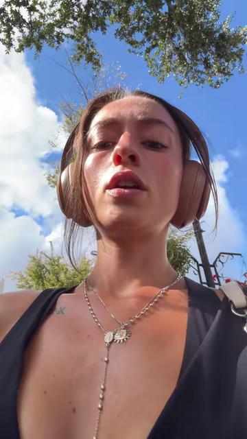@ella