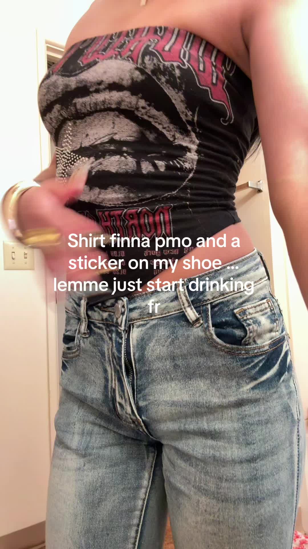 @wholelottalili