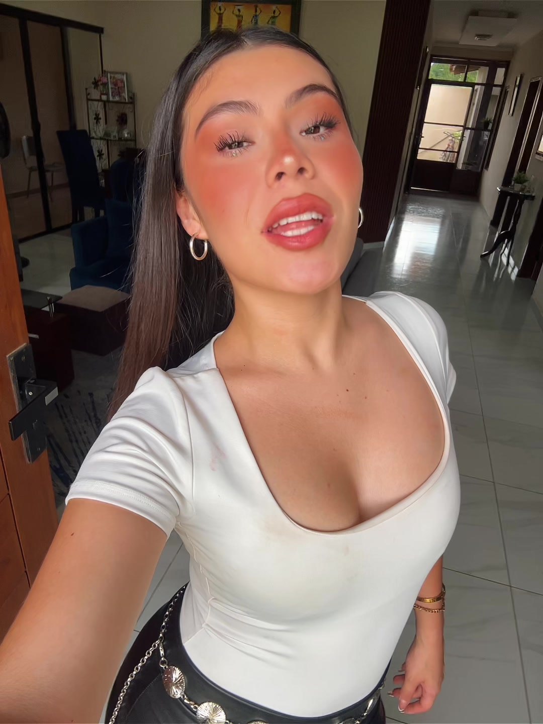 @Fabiana_algaranaz15