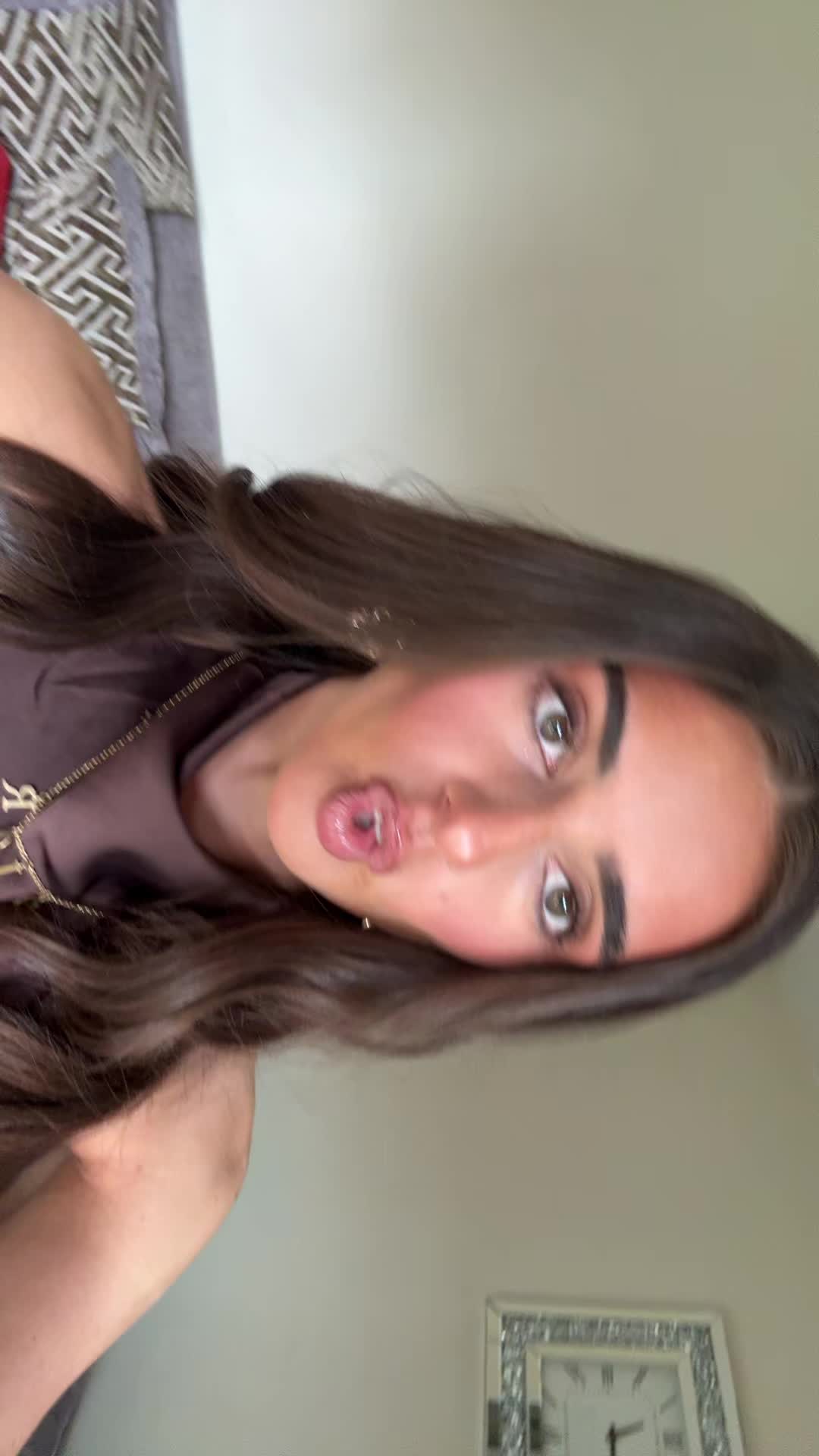 @Sarah;)
