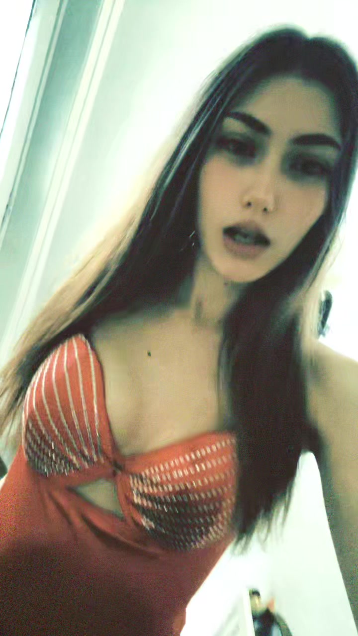 @️