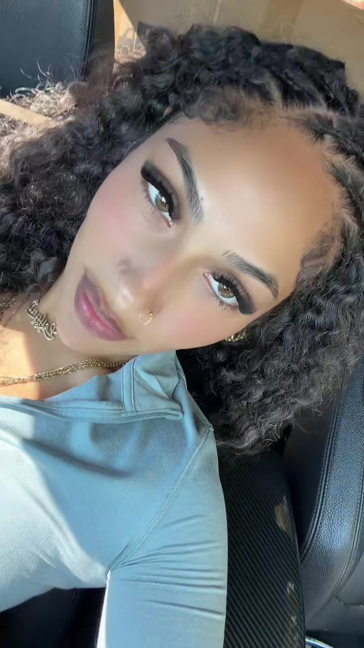 @laanniiilovee