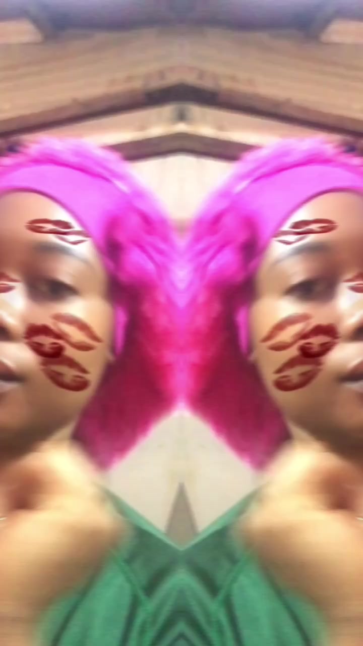 @Happy~Queen 🤘🦋
