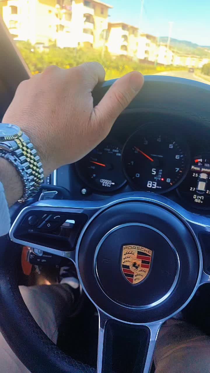 @Matteo Bruno237