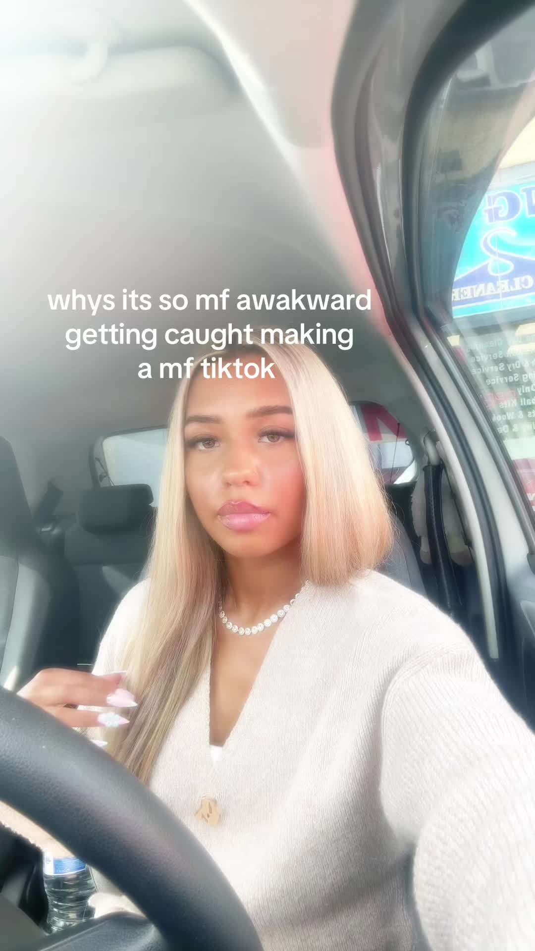 @𝑬.𝑳