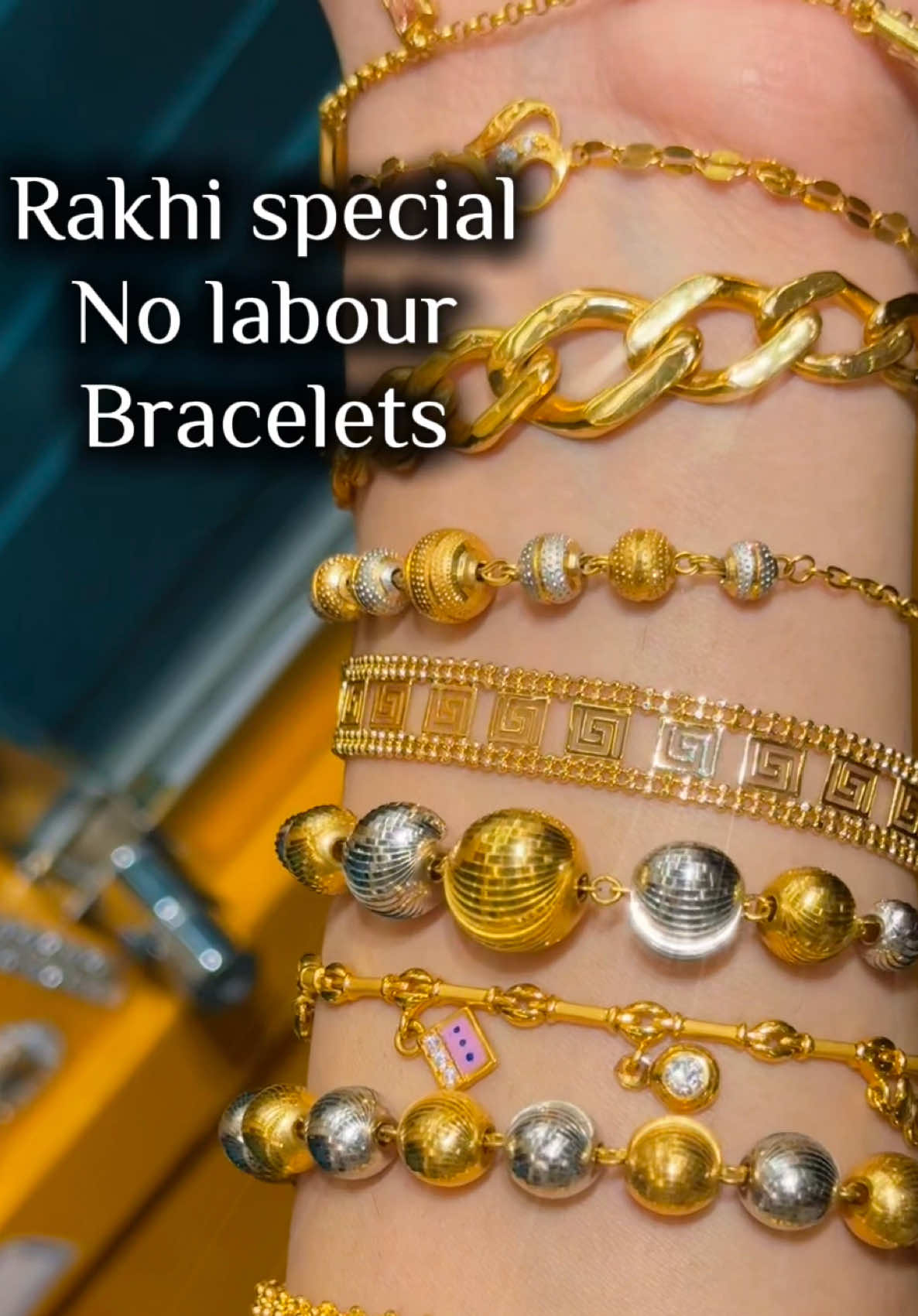 @Royal Dubai jewellers