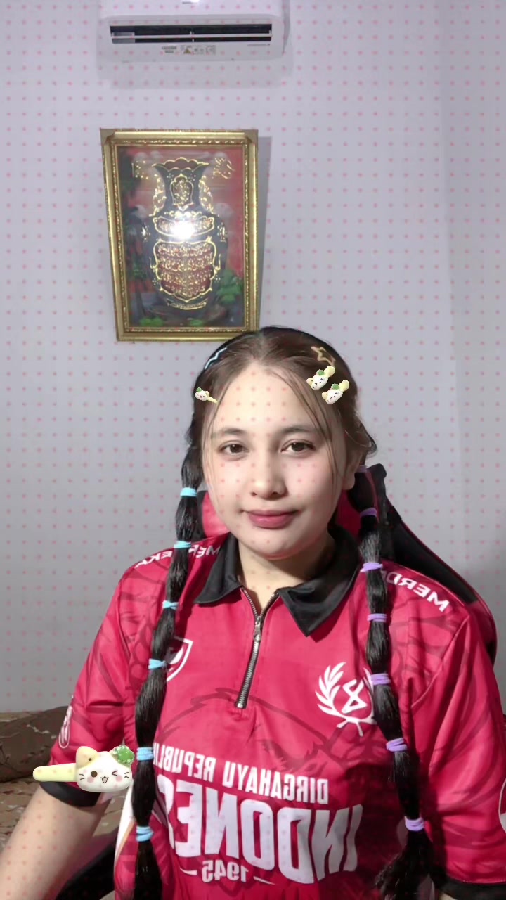 @Safiaa