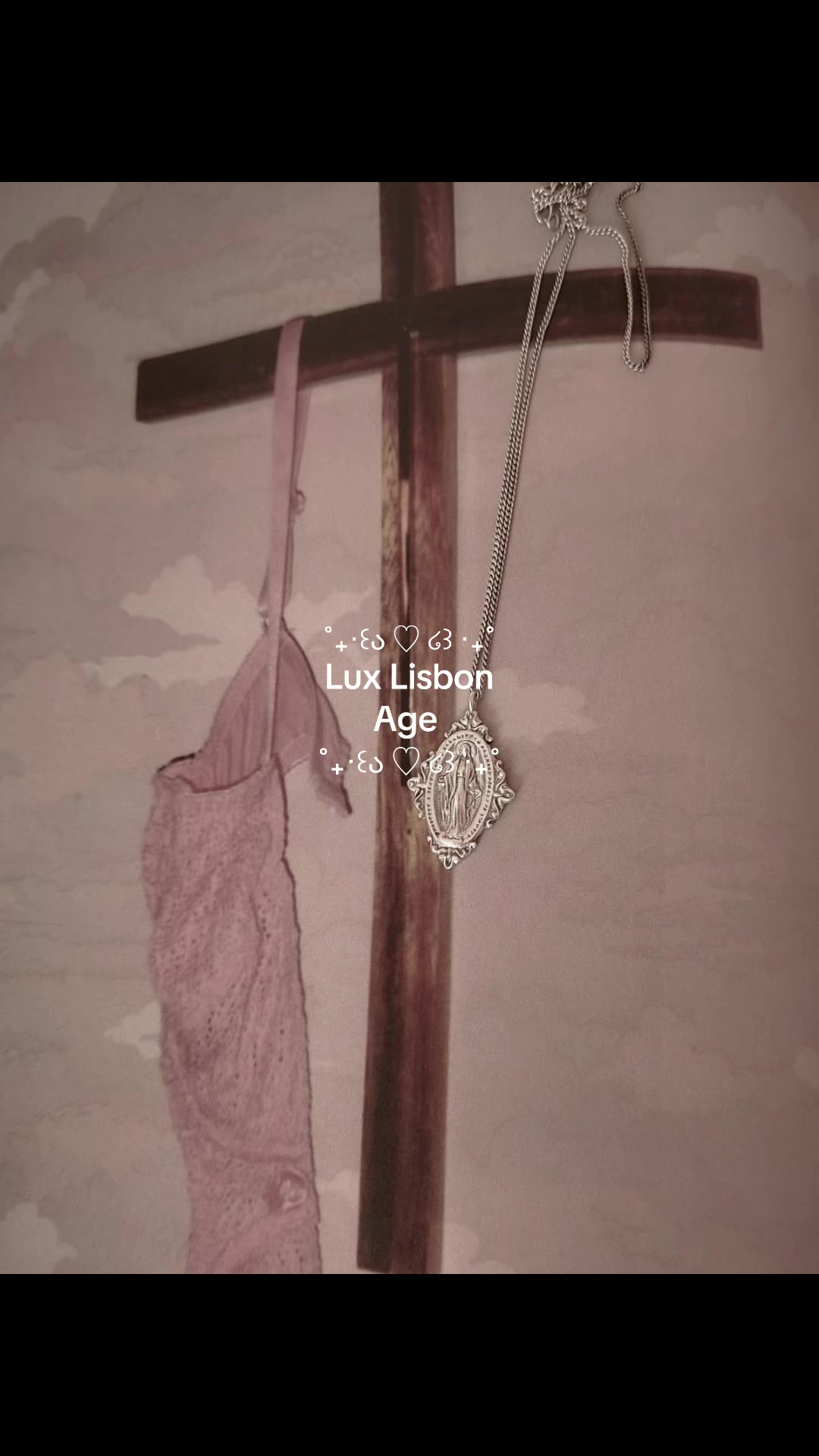 @⋆ ˚。⋆୨ 𝑻𝒊𝒇𝒇𝒂𝒏𝒚 ୧⋆ ˚。⋆