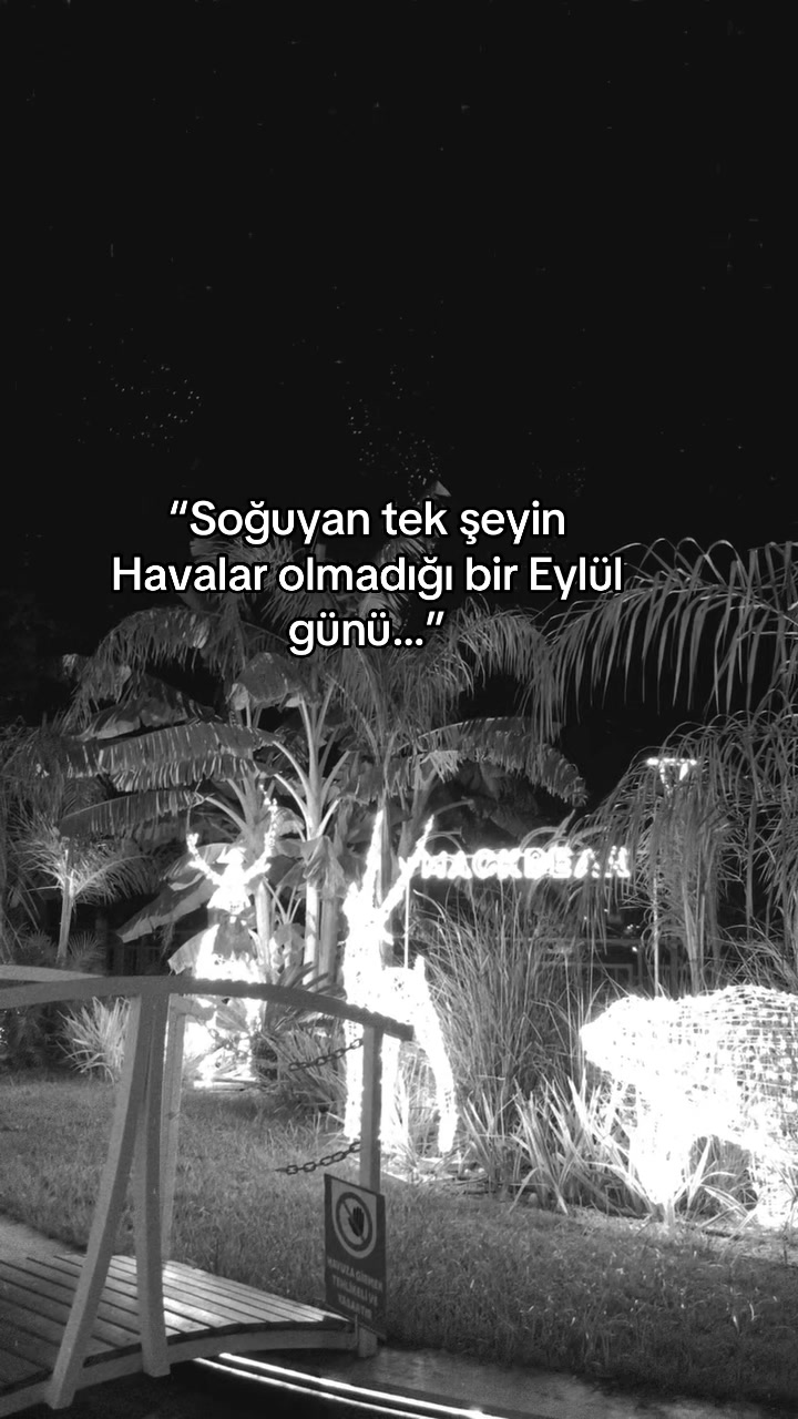 @KİWİ GOZLUU