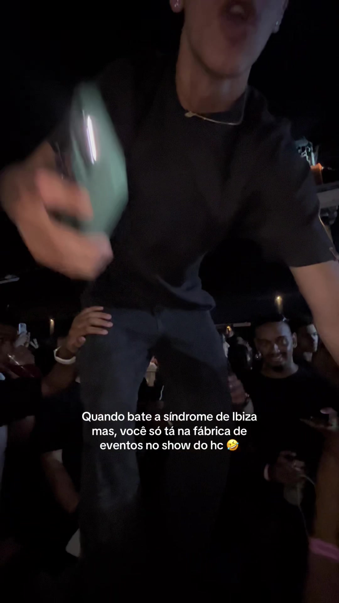@dudassantos__
