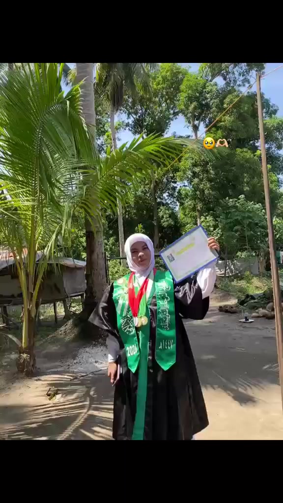 @Madamhaya💗