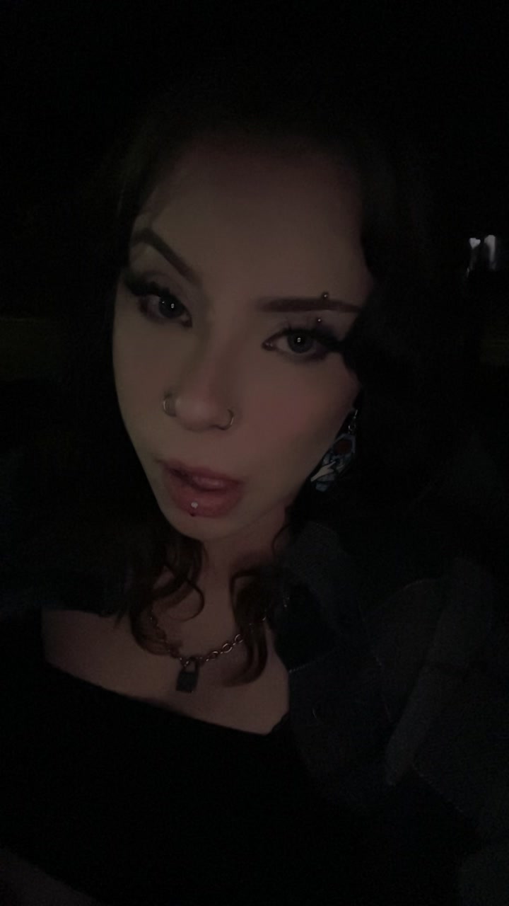 @Kate 🖤🗡️