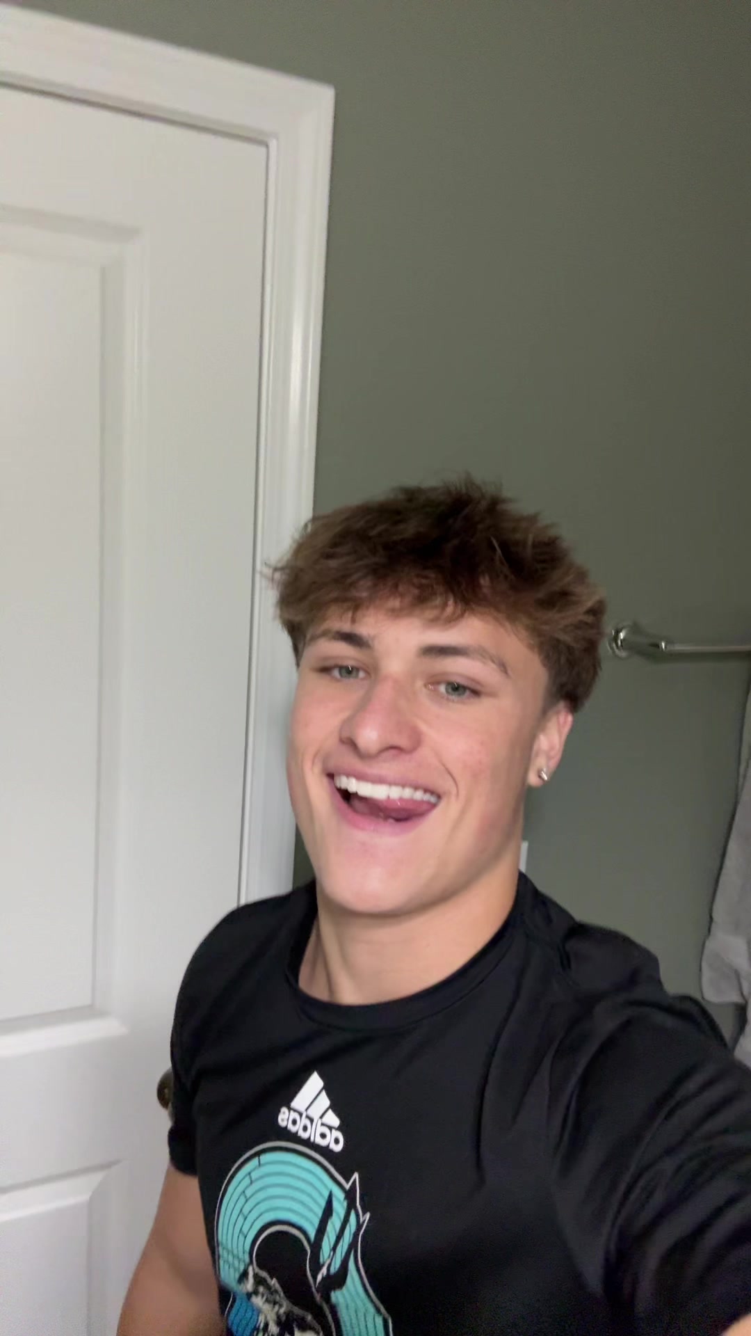@j
