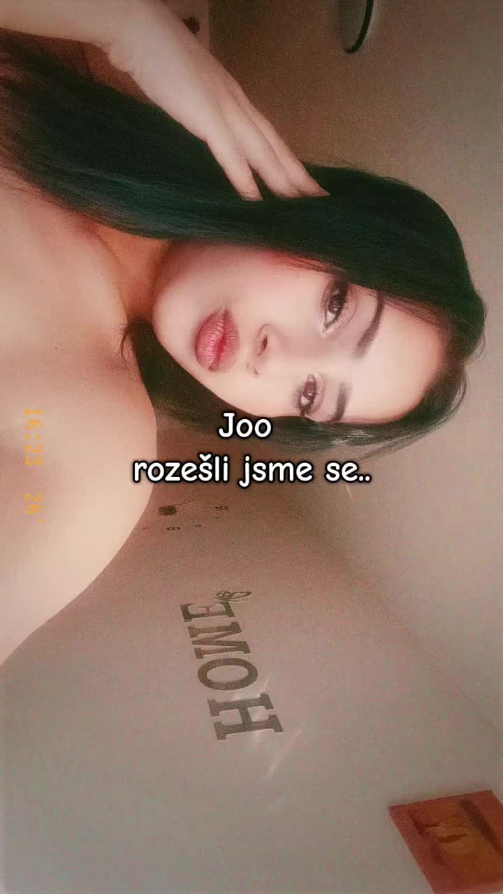 @Ÿøūngz🦋 MīMā🦋