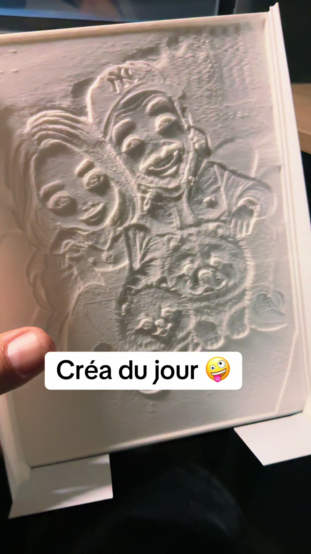 @leroutierdelanuit