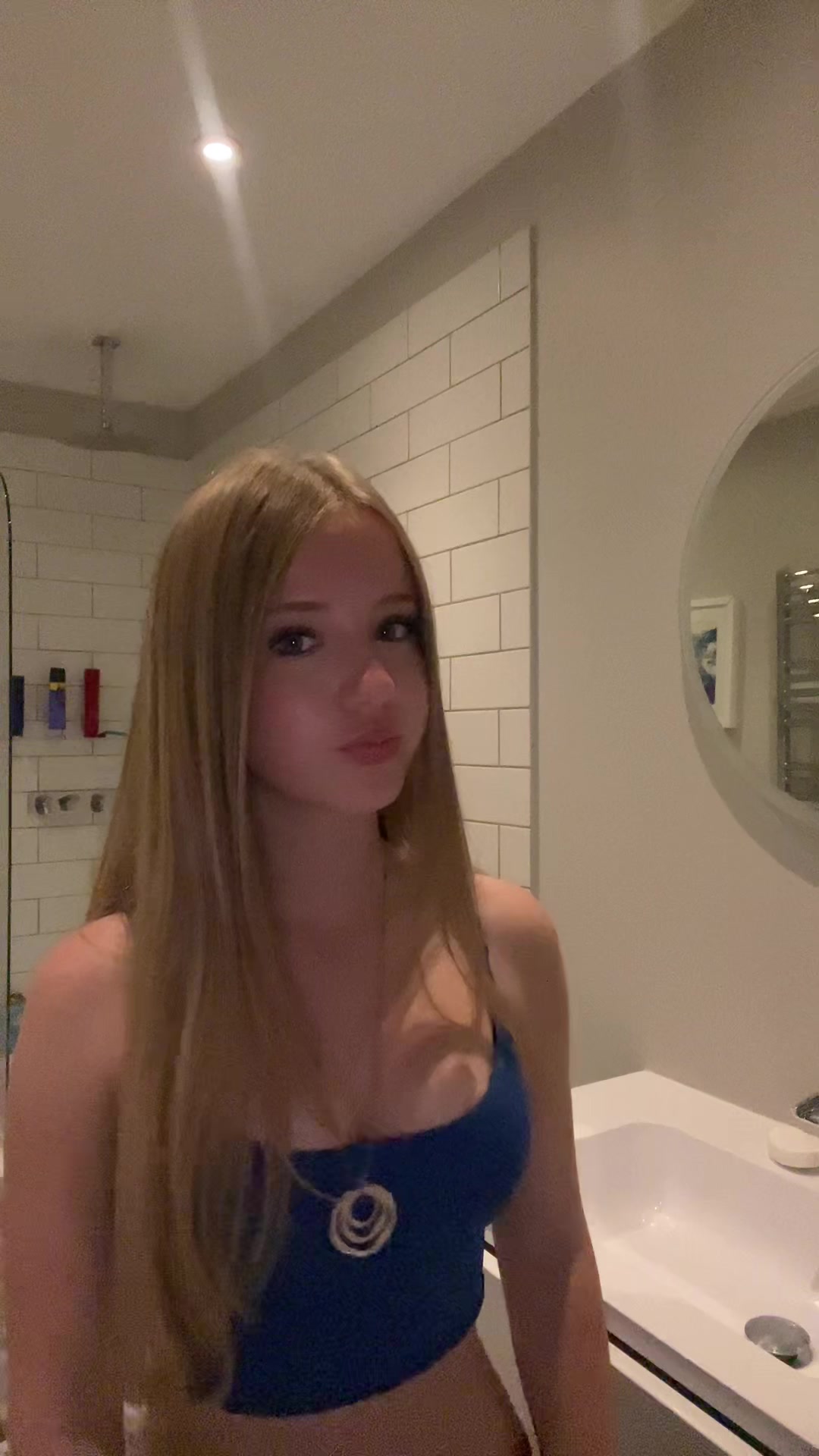 @Lily H🎰