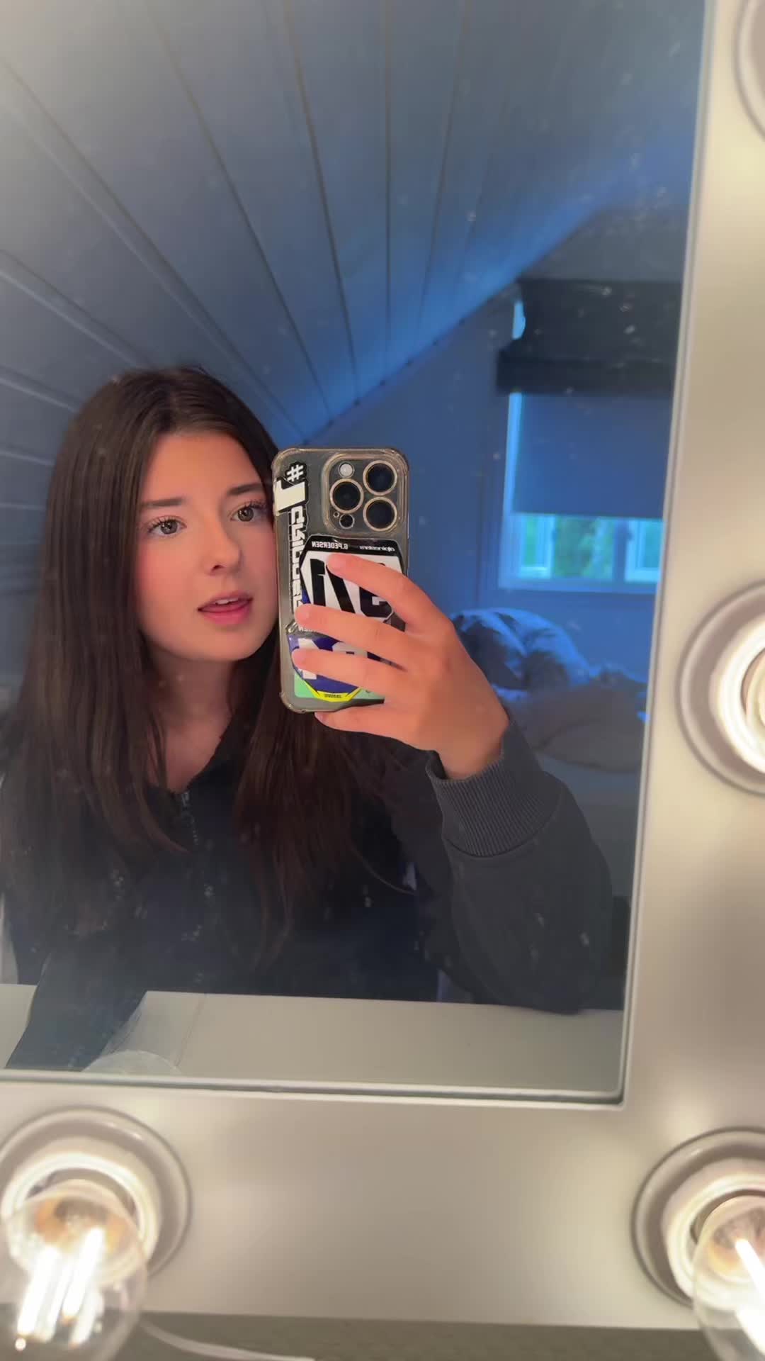@Almaelise.011