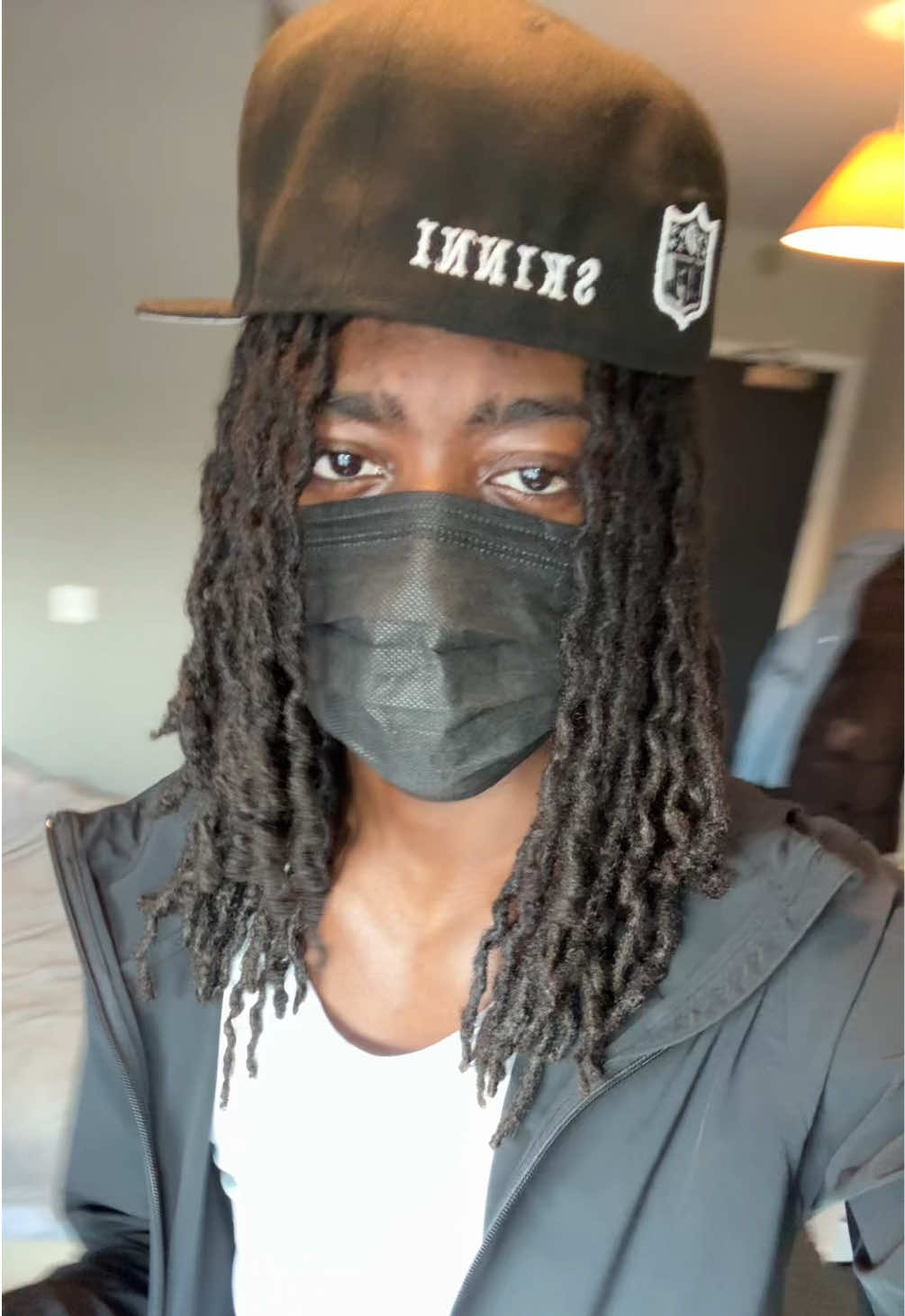 @Skinni