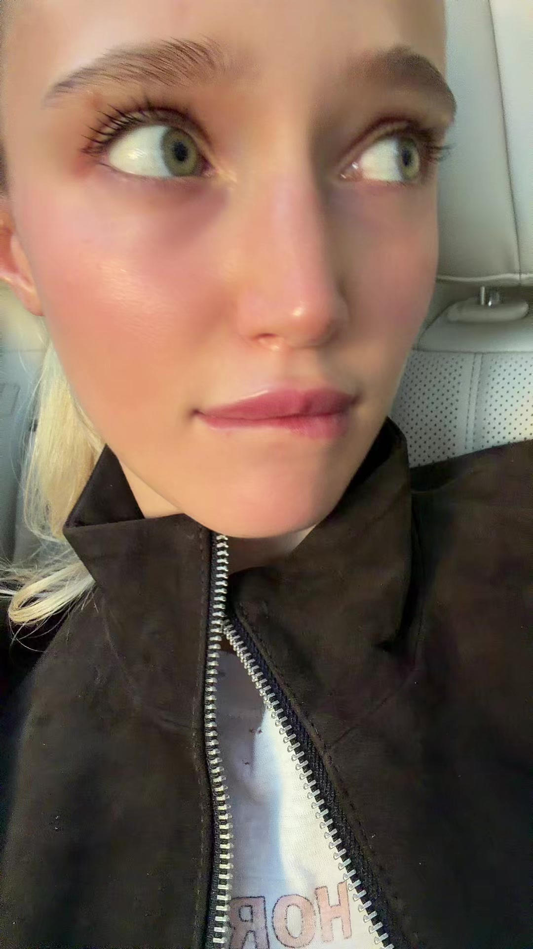@Eva