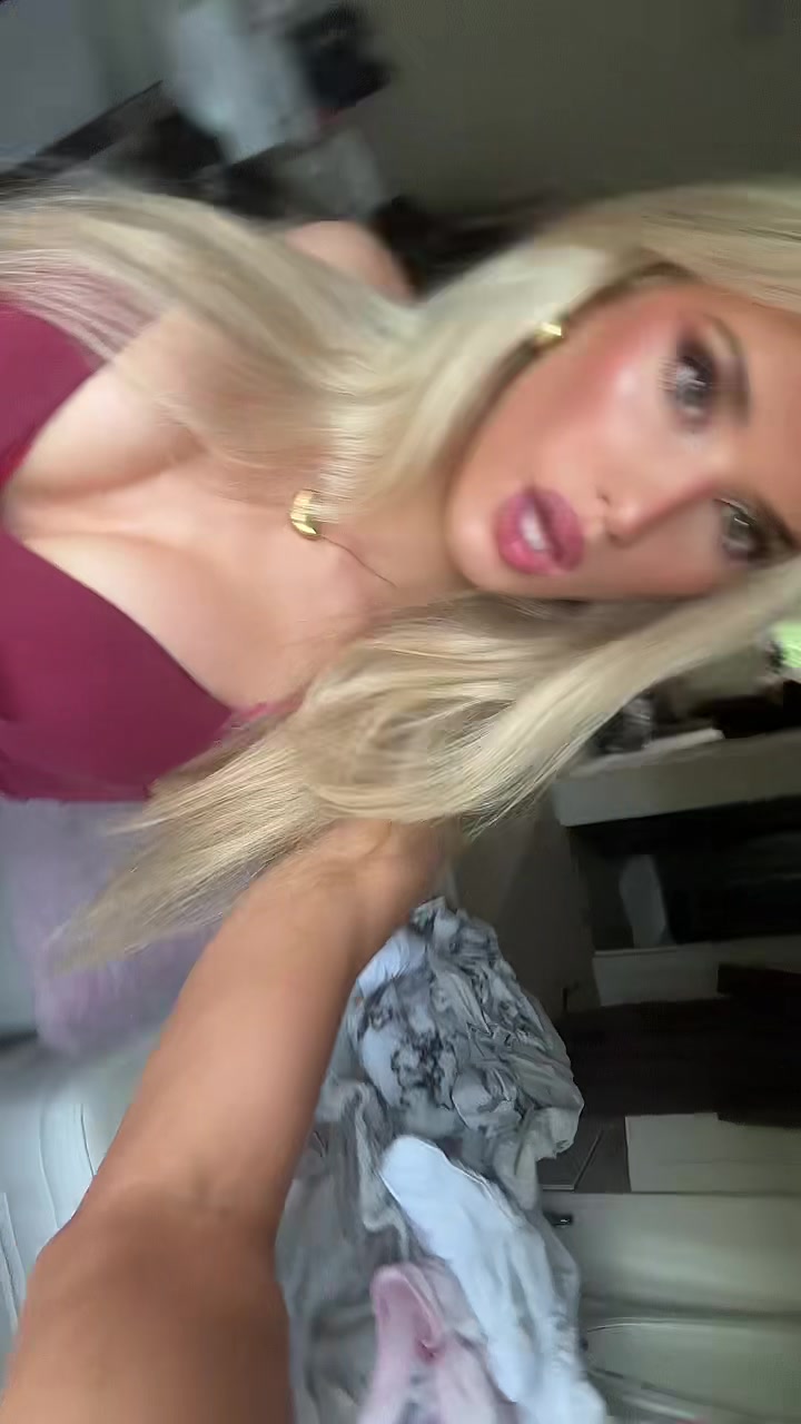 @anissa