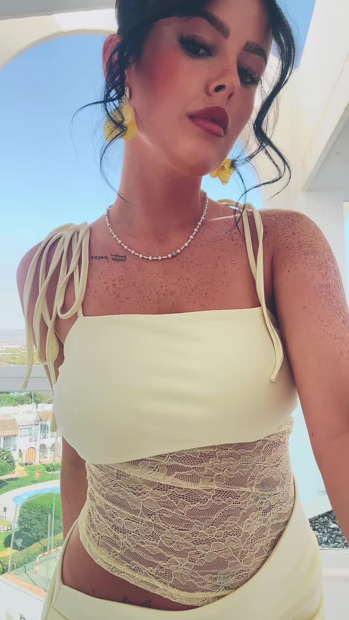 @megroseeeee