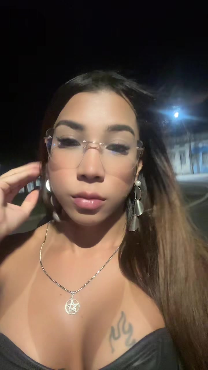 @Victória Alves8839