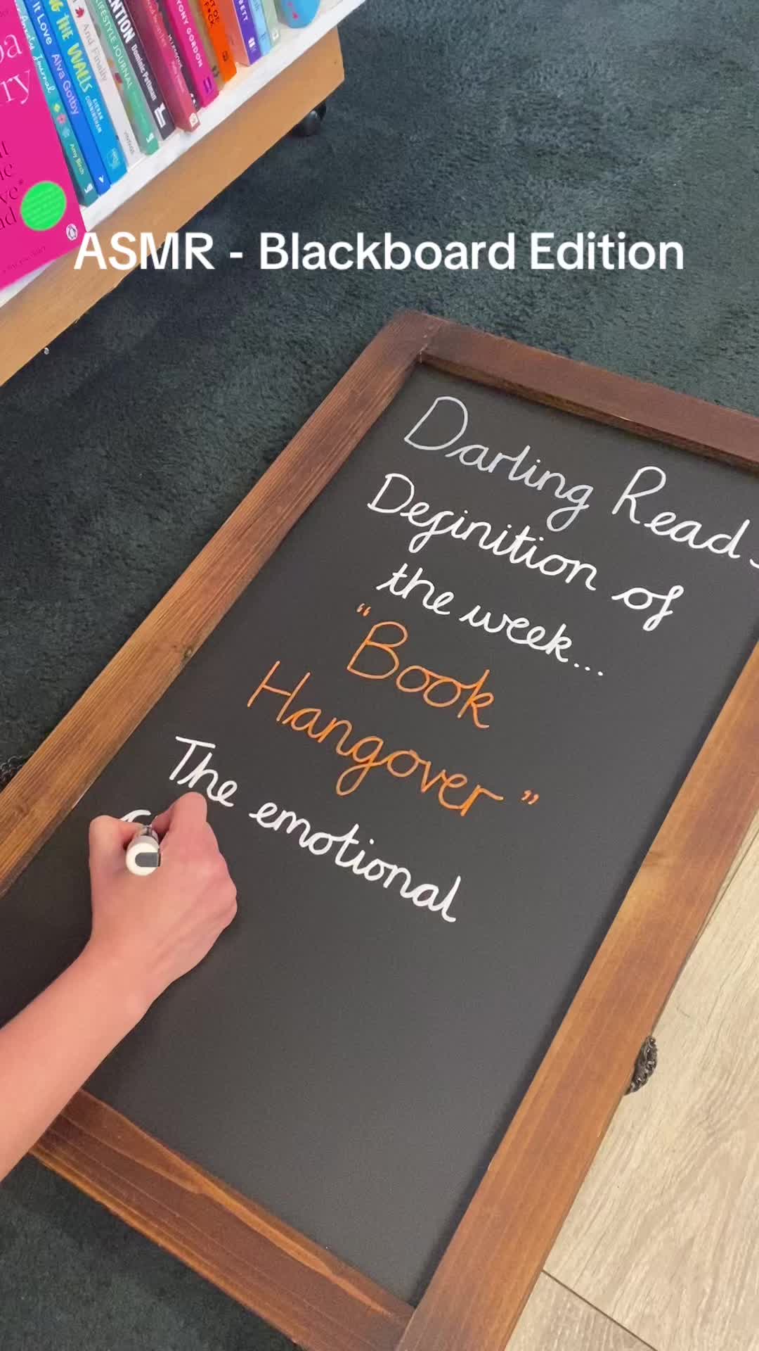 @DarlingReads