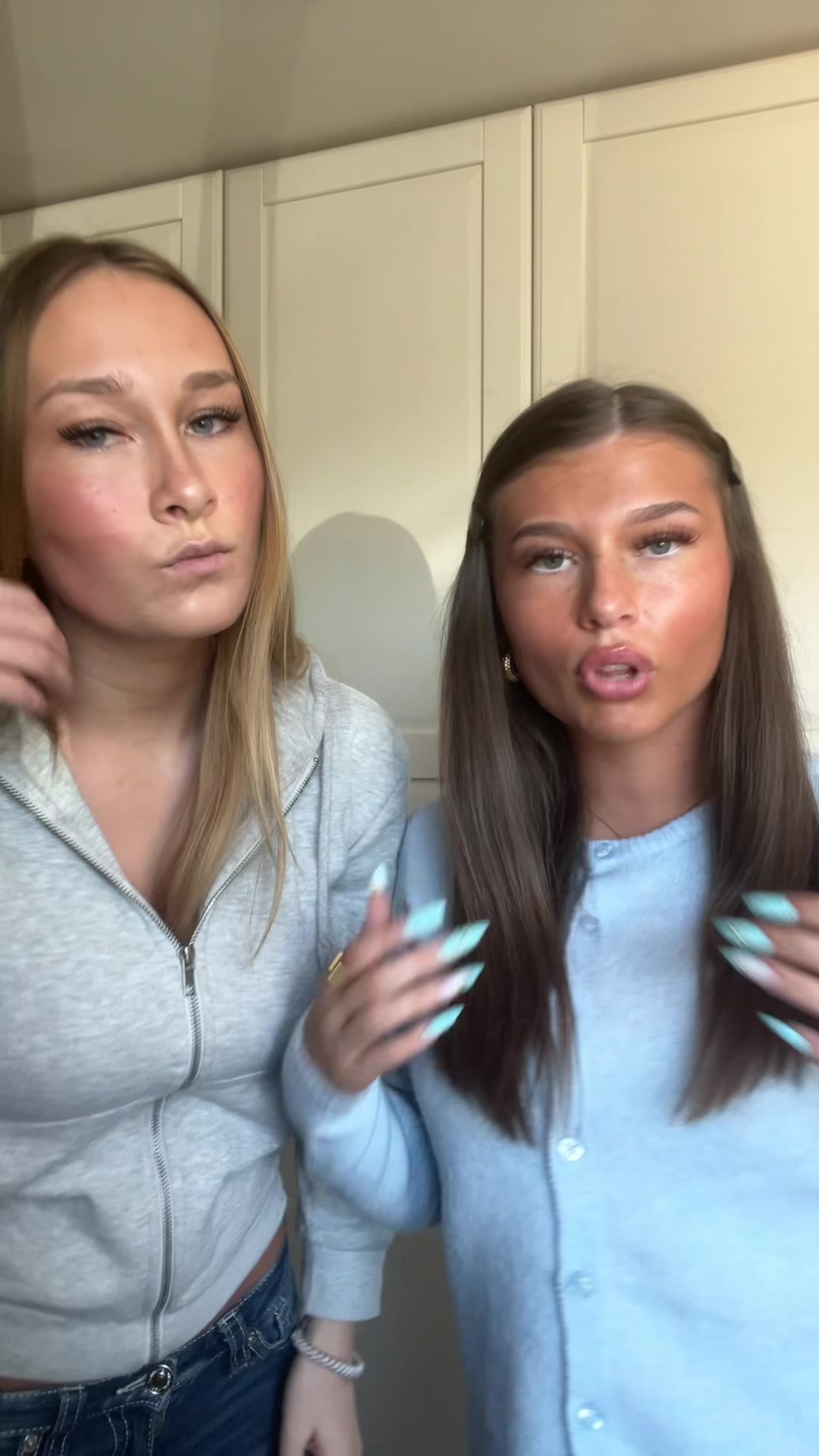 @elsa