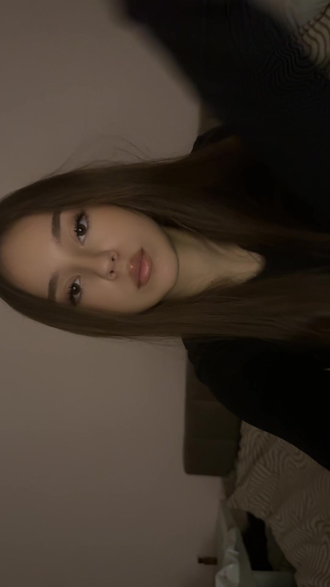 @izabela