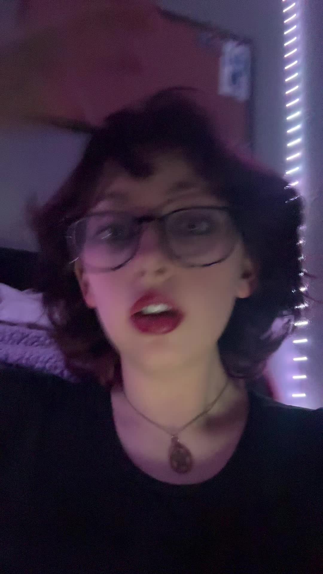 @izzy daisy