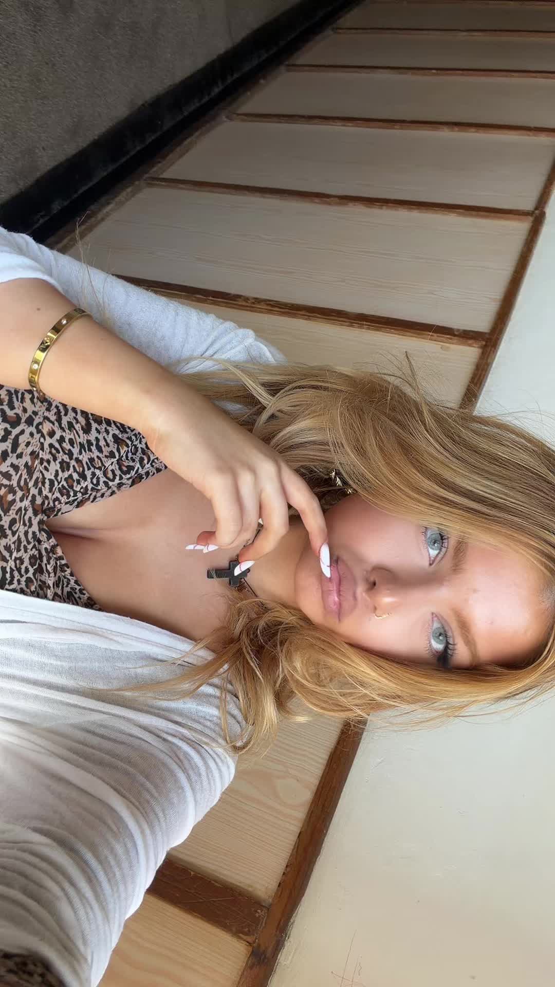 @mihaela___10